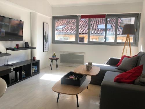 Appartement Loft sous les toits lumineux - Capitole-Daurade-Esquirol - Wifi 28 Rue Peyrolières Toulouse