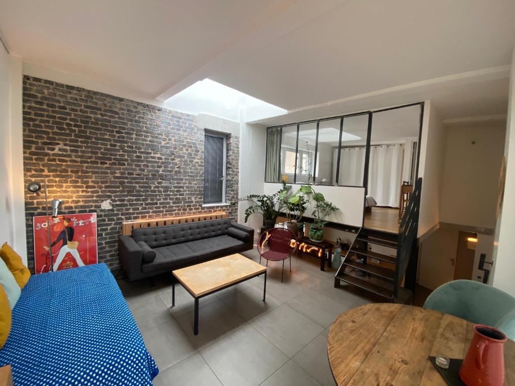 Appartement Loft & terasse 12 Rue Florian, 93500 Pantin