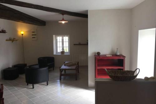 Appartement logement indépendant LE POULAILLER proche Guédelon 4, rue de la sonderie Le Colombier Treigny