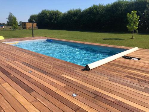 Logement neuf avec jardin privé 4 couchages Option piscine Les Iffs france