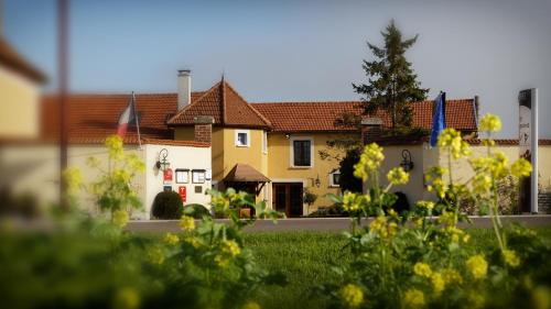 Logis Auberge Des Moissons Matougues france