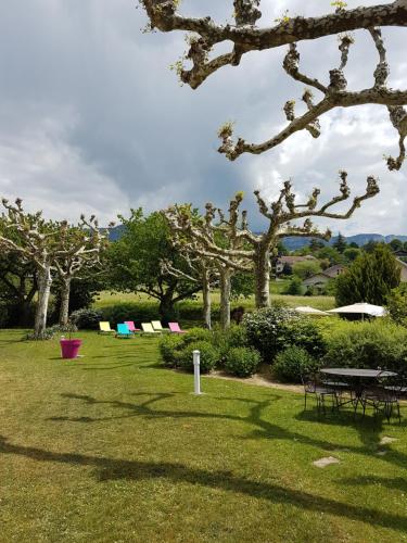 Hôtel Logis Auberge Saint Simond 130, Av. De Saint Simond Aix-les-Bains