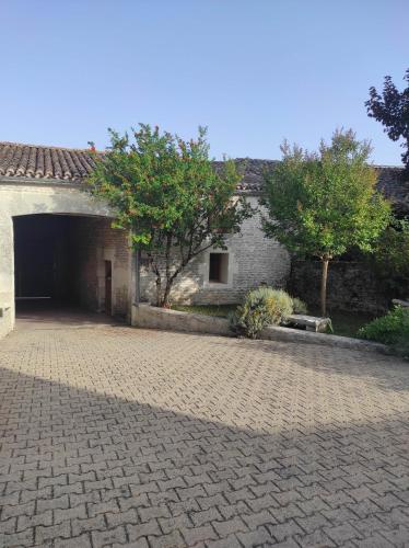 Logis de l'Olivier Asnières-sur-Nouère france