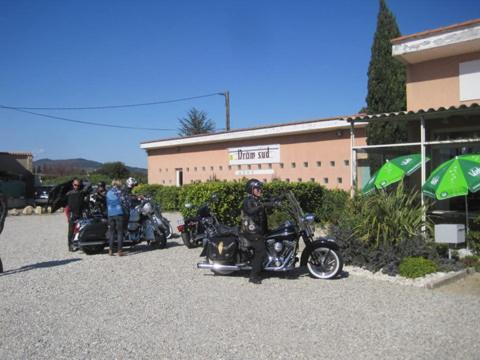 Hôtel Logis Drom'sud Hotel Les Peyrauds- Route Nationale 7 Donzère