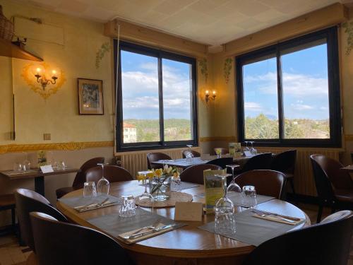 Hôtel Logis Grand Hotel Bain Av De Fayet Comps-sur-Artuby