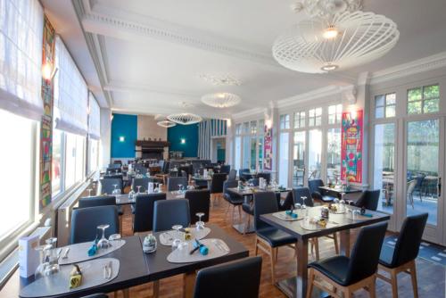 Hôtel Logis Hostellerie du Marché 45 Rue de Landrecies Le Cateau
