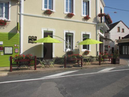 Logis Hotel De Paris Jaligny-sur-Besbre france