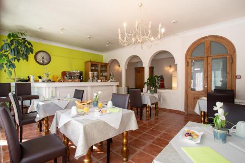 Hôtel Logis Hotel L'Occitan 41, Avenue Clemenceau Gaillac