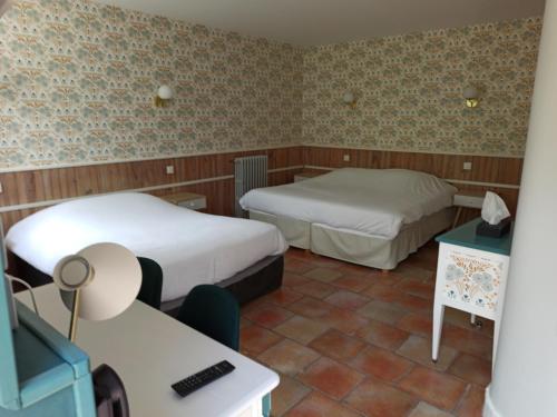 Logis Hotel Le Prince Noir Sérignac-sur-Garonne france