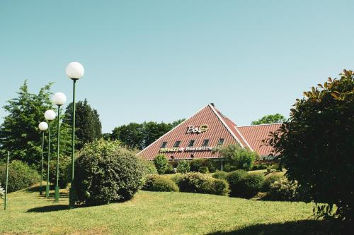 Logis Hotel Restaurant Black and Green Limoges france