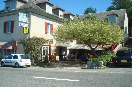 Logis L'Auberge Basque Ozon france