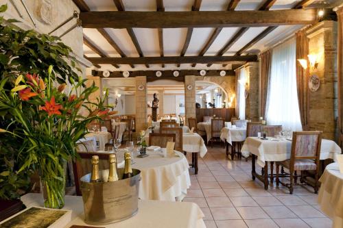 Logis Le Cheval Rouge Sainte-Menehould france