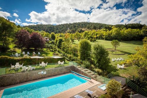 Hôtel Logis le Mont Aigoual 34 Quai de la Barrière Meyrueis