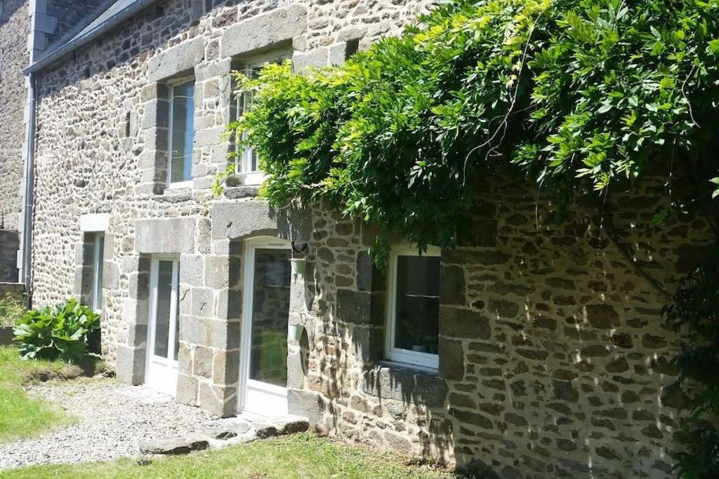 Maison de vacances Longère 4 chambres à proximité de la Rance 31 Le Bourgneuf, 22690 La Vicomté-sur-Rance