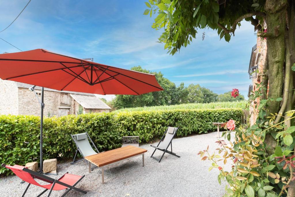 Maison de vacances Longère de charme dans un hameau proche plages La Rogerai, 22130 Créhen