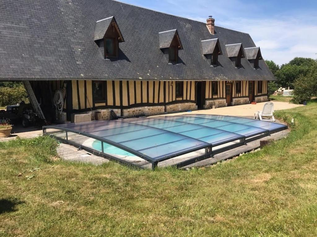 Villa Longère les pieds dans l eau 20 Le Rossignol, 27290 Saint-Philbert-sur-Risle