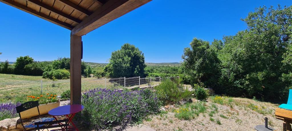 Maisons de vacances Lou Serre en Larzac 6 Route de Soulagets, 34520 Saint-Michel