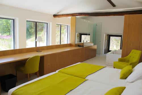 Séjour à la ferme Lousada Country Hotel Variante de Vila Meã, 531 Lousada