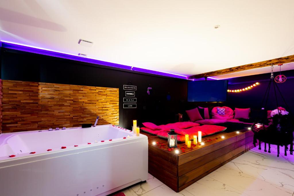 Love hôtel Sweet Dreams Jacuzzi Terre Bandieu 69620 Le Breuil