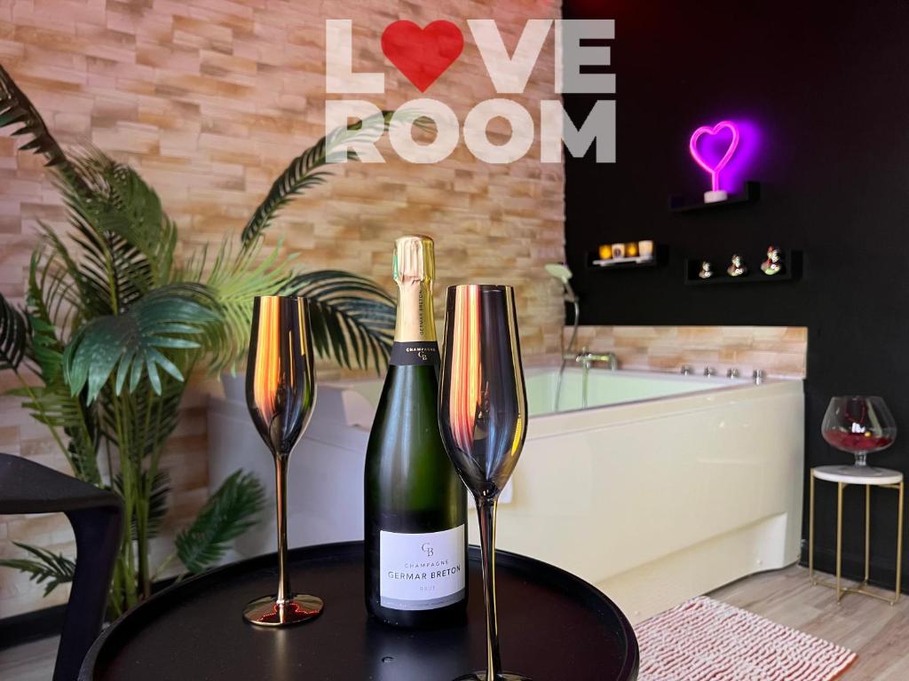 Appartement LOVE ROOM ou pas ! Chamalières 8 Avenue Thermale, 63400 Chamalières