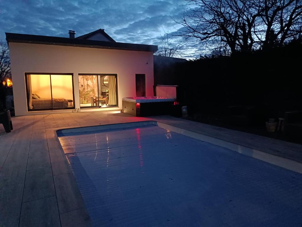 Maison de vacances lovebirds spa 16 Rue des Pêcheurs, 88450 Vincey