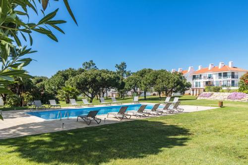 Lovely 2 Bedroom Apartment in Vila Sol Golf Resort Quarteira portugal