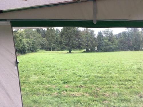 Lovely 4 berth Caravan in DOMFRONT EN POIRAIE Perrou france