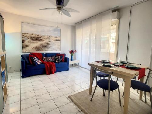 Lovely apartment near the old town -free parking! Antibes france