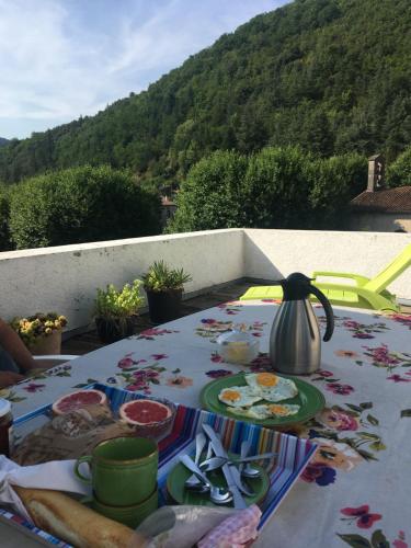 Maison de vacances Lovely Cevenol village house 18 Rue Blanche Saint-Laurent-le-Minier