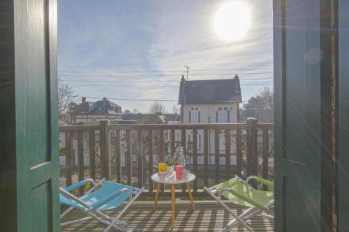 Lovely duplex with terrace close to the beach of Cabourg Welkeys Cabourg france