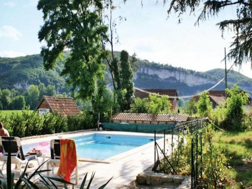 Lovely family home near St Cirq La Popie with private pool Crégols france