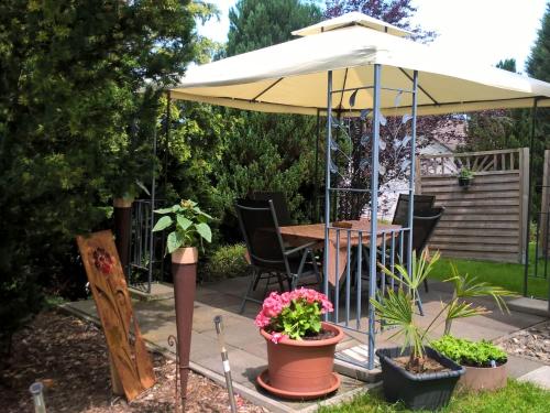 Lovely holiday home in xheim Niederehe with garden Niederehe allemagne