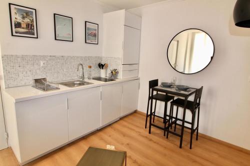 Appartement Lovely Renovated Studio Golden Square Pedestrian 9 Rue Massena Nice