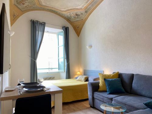 Lovely studio - heart of Menton, near the beach. Menton france