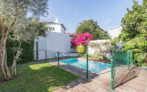 Villa Lovely villa with 3 bedrooms and swimming pool Rua Diogo Cão Cascais