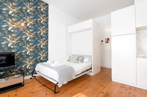 LovelyStay - Cativo Studio Downtown by Metro Station Porto portugal