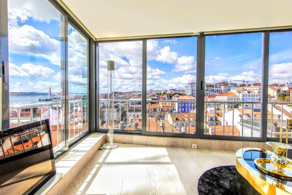 Appartement LovelyStay - Full Sky in Chiado Rua António Maria Cardoso 15 6ºC, 1200-026 Lisbonne