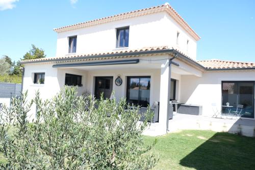 LS1-399 Belle maison moderne avec piscine privée - 6 personnes à Mouries, dans les Alpilles en Provence Mouriès france