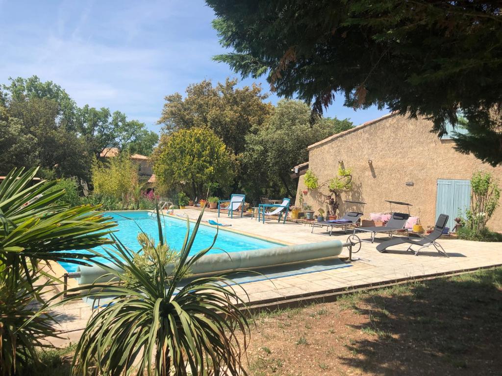 Maison de vacances LUBERON DES ARTISTES 2 598 Chemin des Martins, 84400 Apt