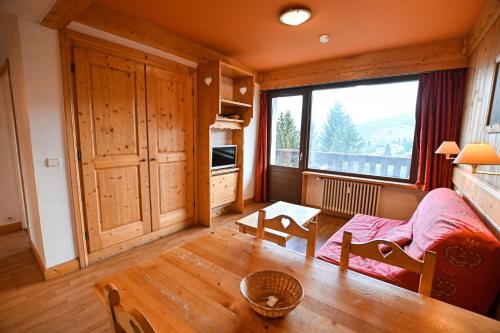 Appartement LUMINEUX 45 m avec BALCON-VUE du Mont-Blanc 149 Route du Vernay Combloux