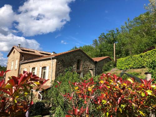 Maison de vacances Luxe vakantiewoning in Zuid Frankrijk - Cévennes Les Brousses Place d'Eglise Molières-sur-Cèze