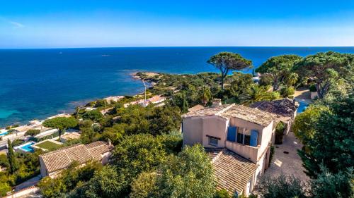 LUXUEUSE VILLA, INCROYABLE VUE MER, PISCINE Sainte-Maxime france