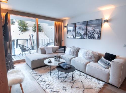 Appartement Luxueux appartement skis aux pieds, jacuzzi privatif App 201, 2eme etage 133 Rue des Rois Courchevel