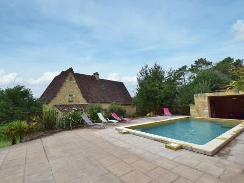 Maison de vacances Luxurious Holiday Home in Domme with Swimming Pool  Saint-Cirq-Madelon