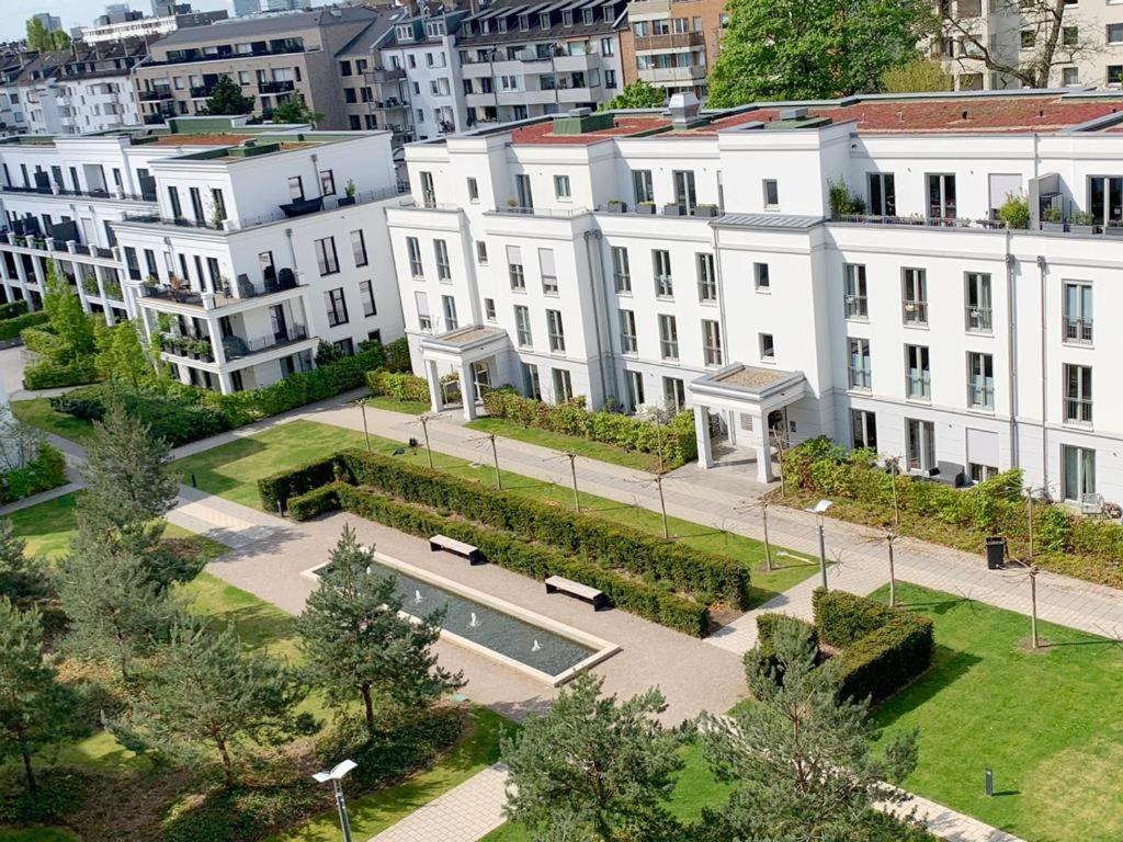 Appartement Luxurious Penthouse -Breathtaking Rooftop Terrace 170 Marc-Chagall-Straße 6, 40477 Düsseldorf
