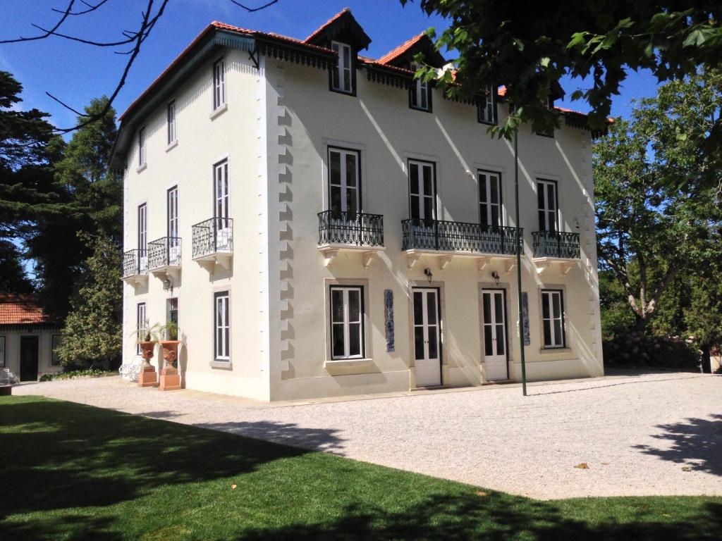 Villa Luxurious royal estate in historic Sintra paradise 12 Rua Conde Seisal, 2710-617 Sintra