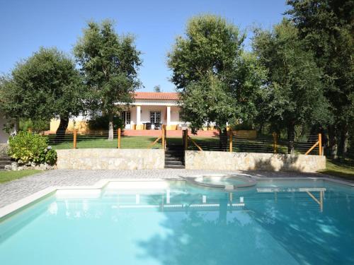 Luxurious Villa in Caldas da Rainha with Swimming Pool Salir de Matos portugal