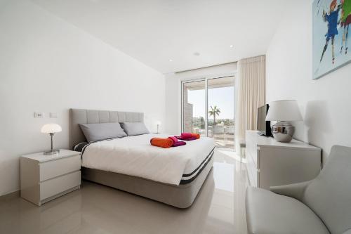 Appartement Luxury 2 Bed Apartment, Porto De Mos, 550m from Beach Urbanizacao Porto de Mos, 100, Bl B, R/C B Lagos
