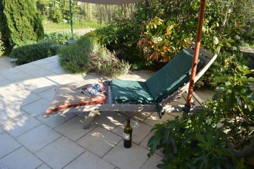 Maison de vacances Luxury 2 bed cottage with jacuzzi near Limoux 1 Rue de l'Auge Saint-Polycarpe