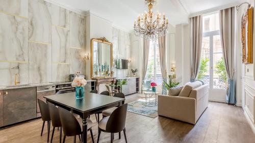 Appartement Luxury 3 Bedroom 2 Bathroom Palace Apartment - AC - Louvre 69 Rue d'Aboukir Paris